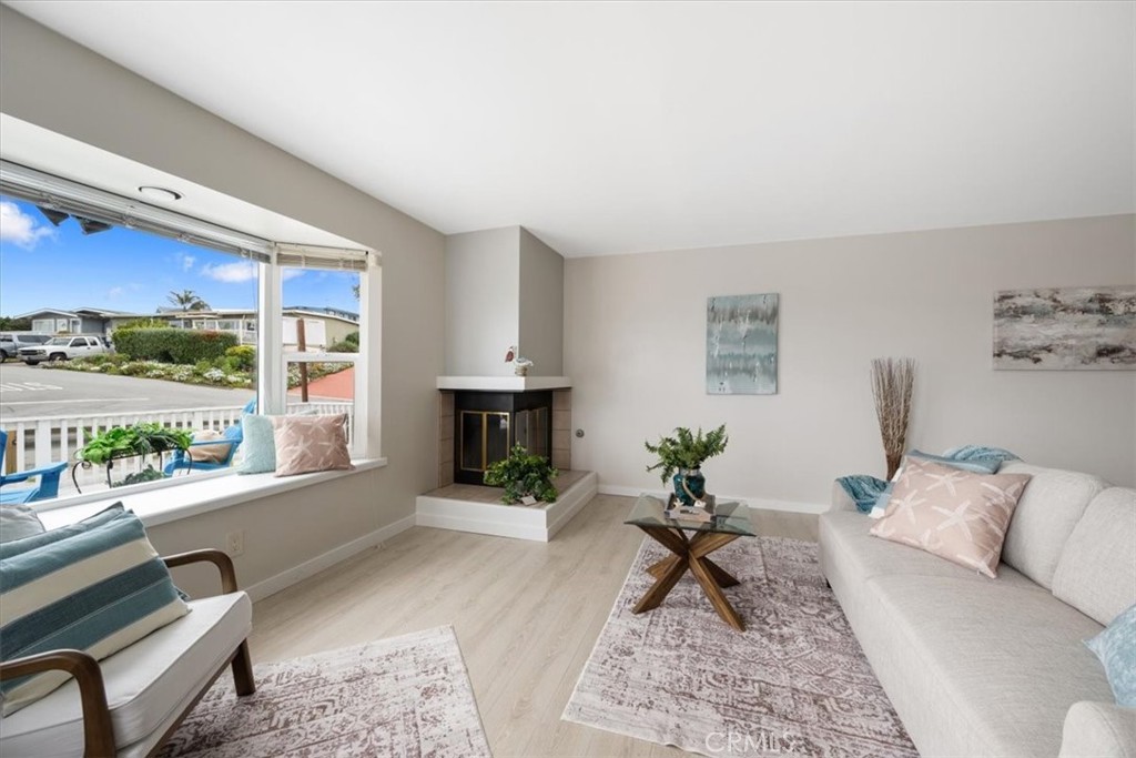 96 24th St, Cayucos, CA 93430