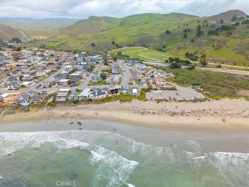 96 24th St, Cayucos, CA 93430