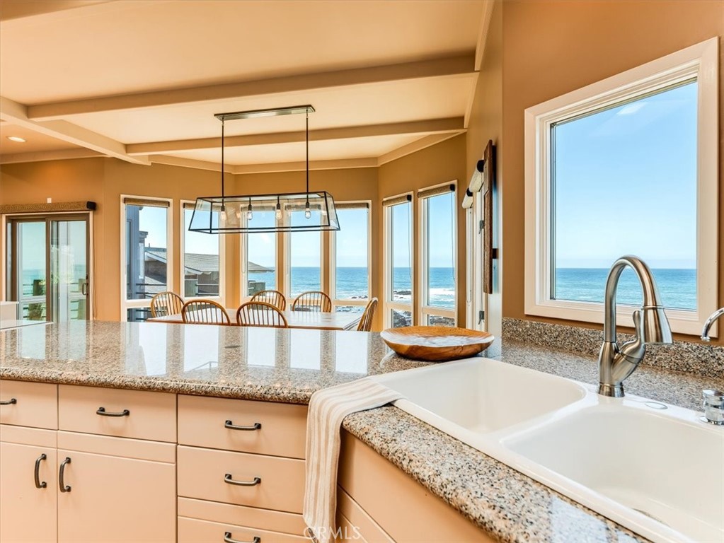 2585 Sherwood Drive, Cambria, CA 93428