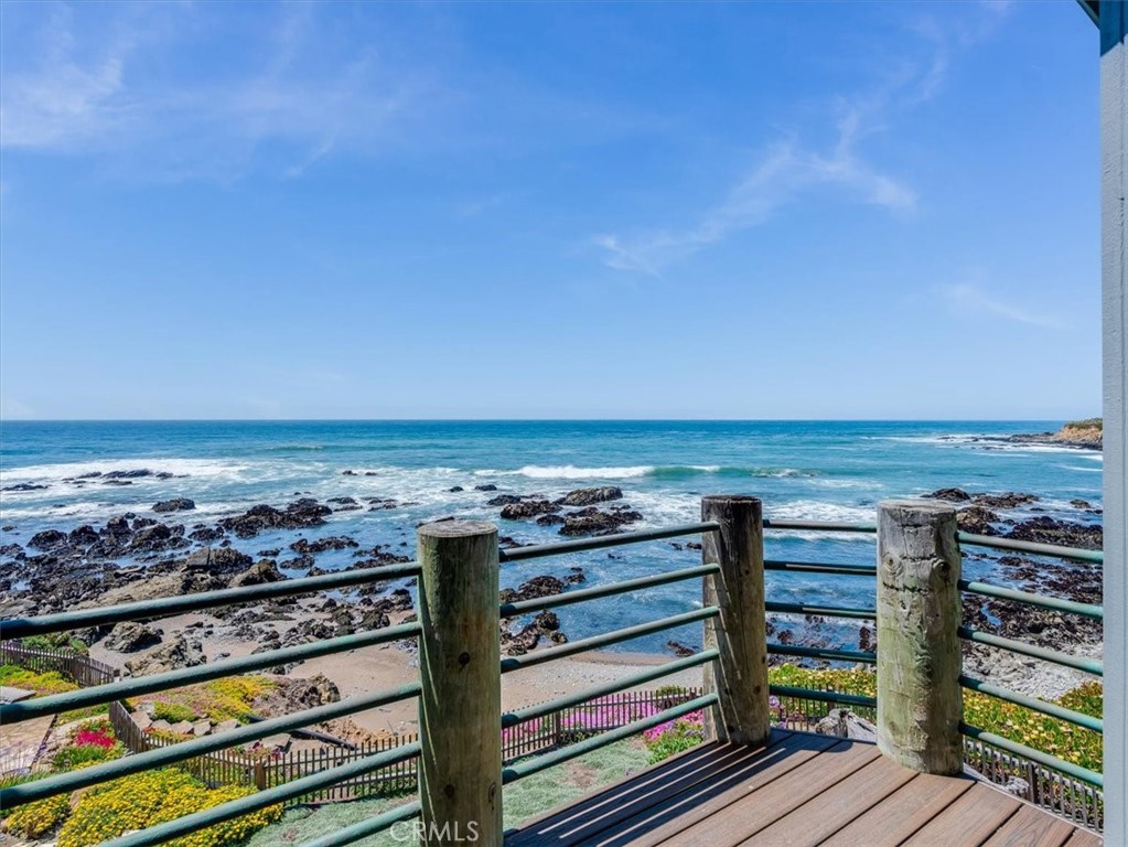 2585 Sherwood Drive, Cambria, CA 93428