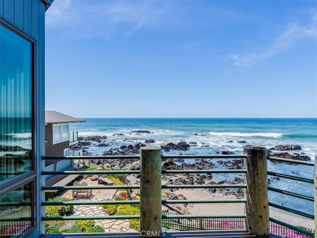 2585 Sherwood Drive, Cambria, CA 93428