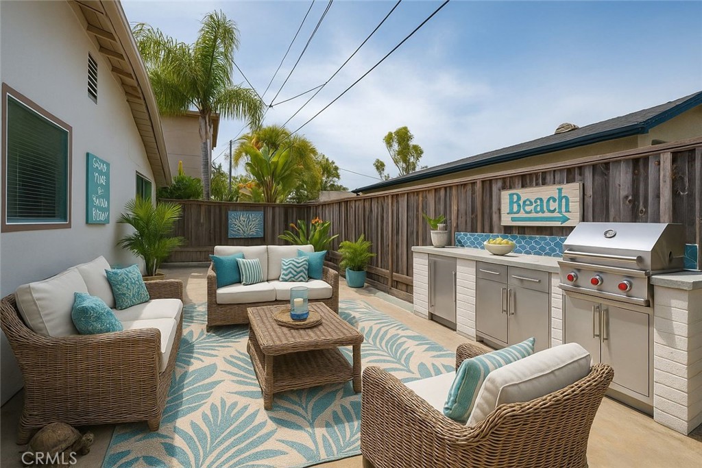 214 Placentia Ave, Pismo Beach, CA 93449