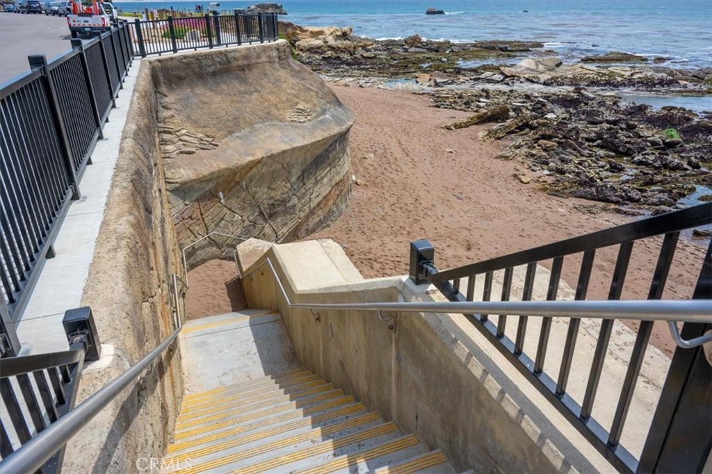 214 Placentia Ave, Pismo Beach, CA 93449