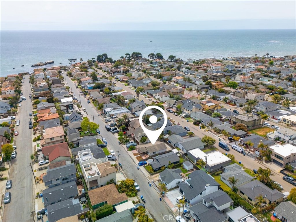 214 Placentia Ave, Pismo Beach, CA 93449