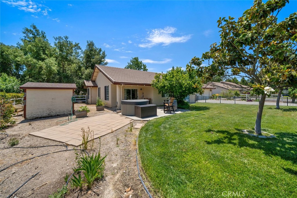 1730 Sandalwood Lane, Templeton, CA 93465