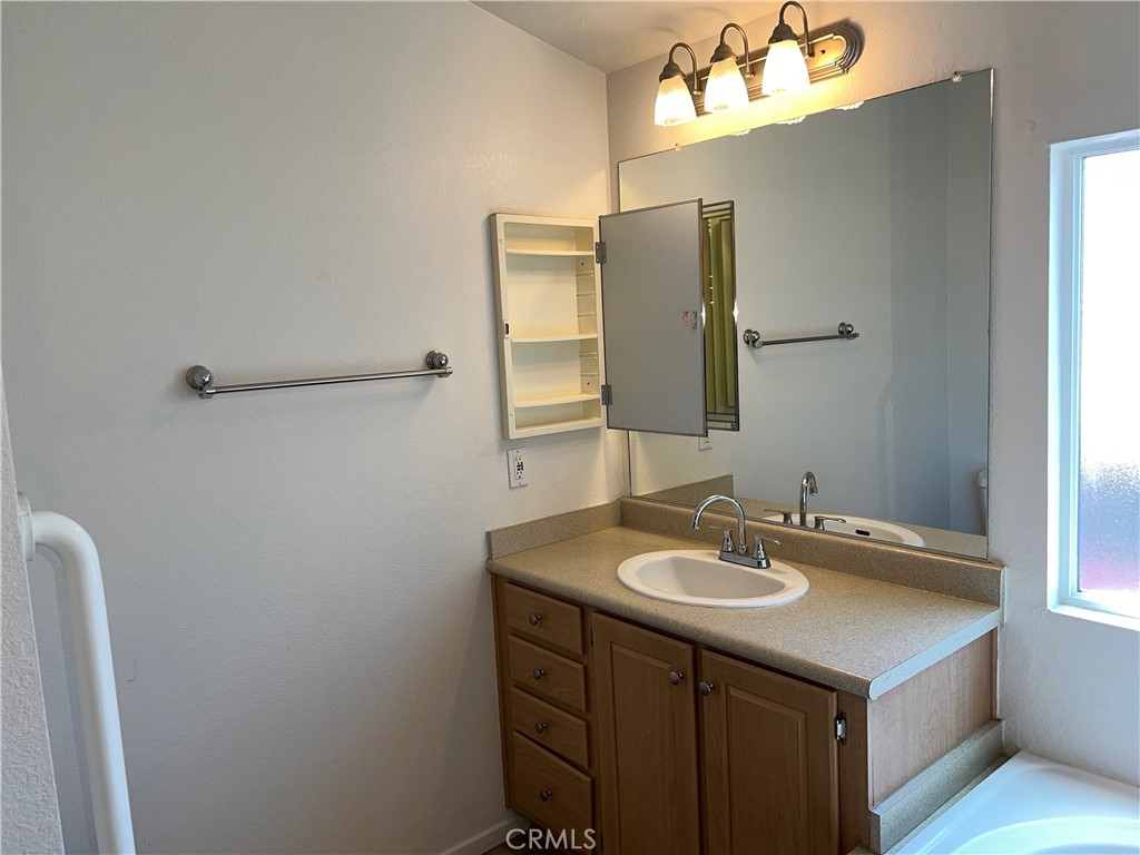 1226 Main St #14, Cambria, CA 93428