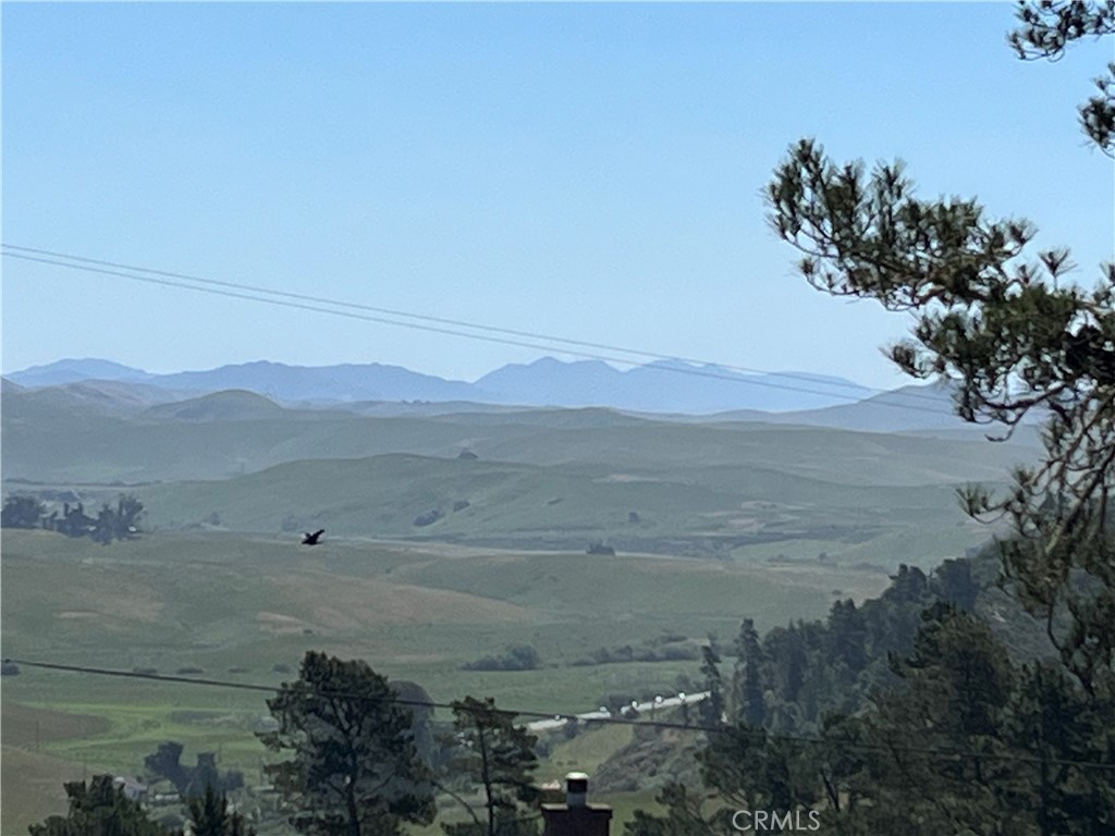 35 Spencer St, Cambria, CA 93428