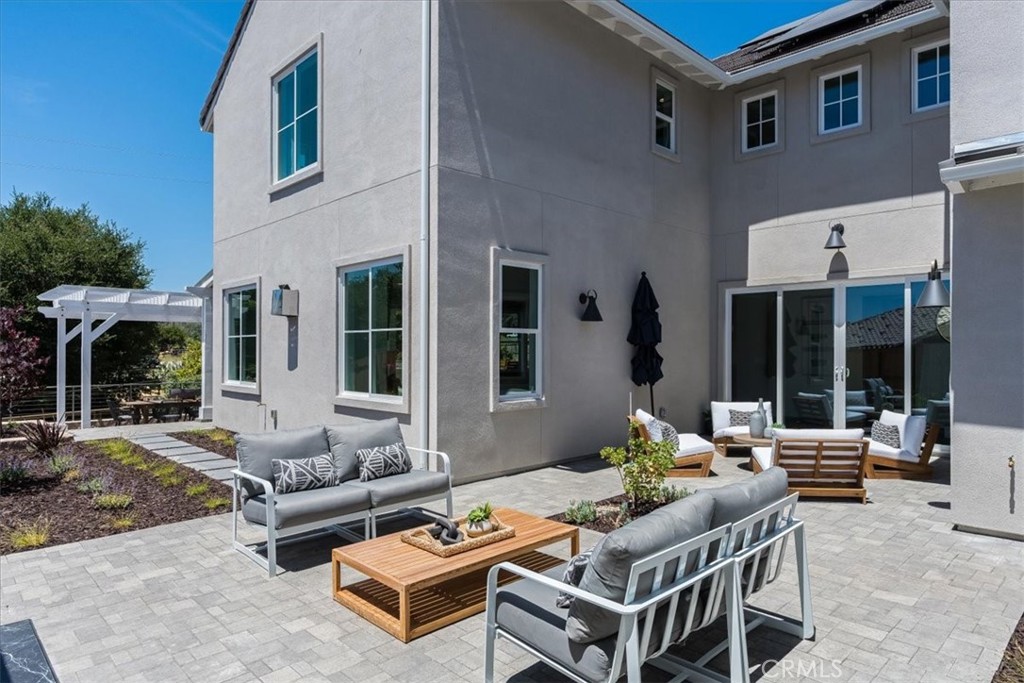 1458 Parsons Way, San Luis Obispo, CA 93401