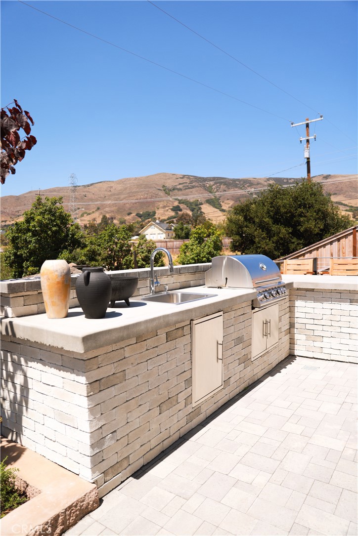 1458 Parsons Way, San Luis Obispo, CA 93401