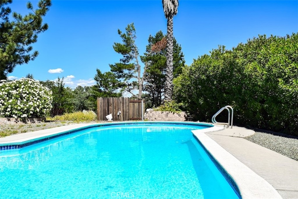 5 W 12th St, Paso Robles, CA 93446