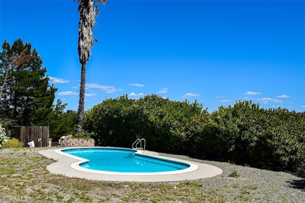 5 W 12th St, Paso Robles, CA 93446