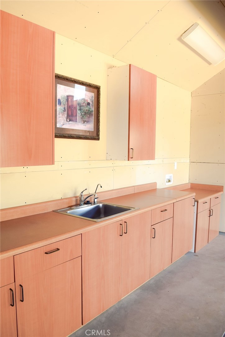 5 W 12th St, Paso Robles, CA 93446