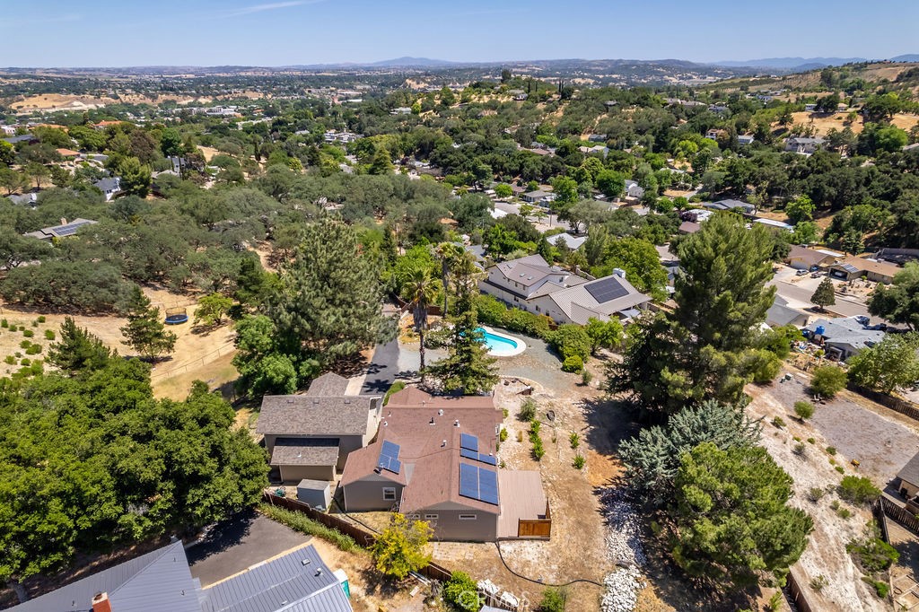 5 W 12th St, Paso Robles, CA 93446