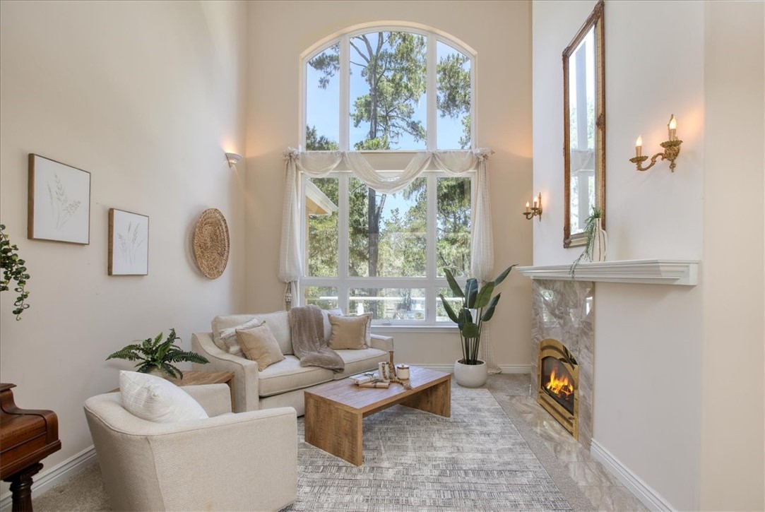 455 Chiswick Way, Cambria, CA 93428