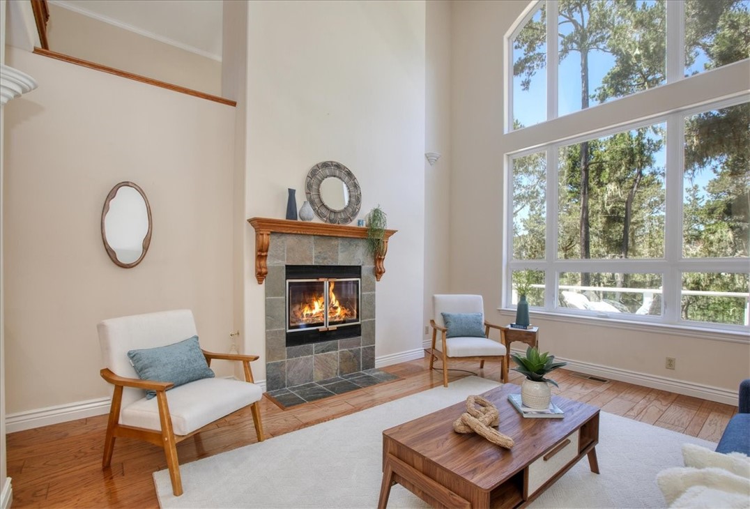 455 Chiswick Way, Cambria, CA 93428