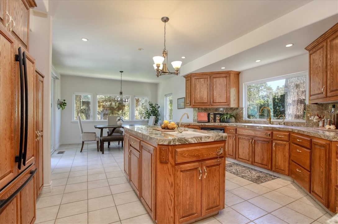 455 Chiswick Way, Cambria, CA 93428