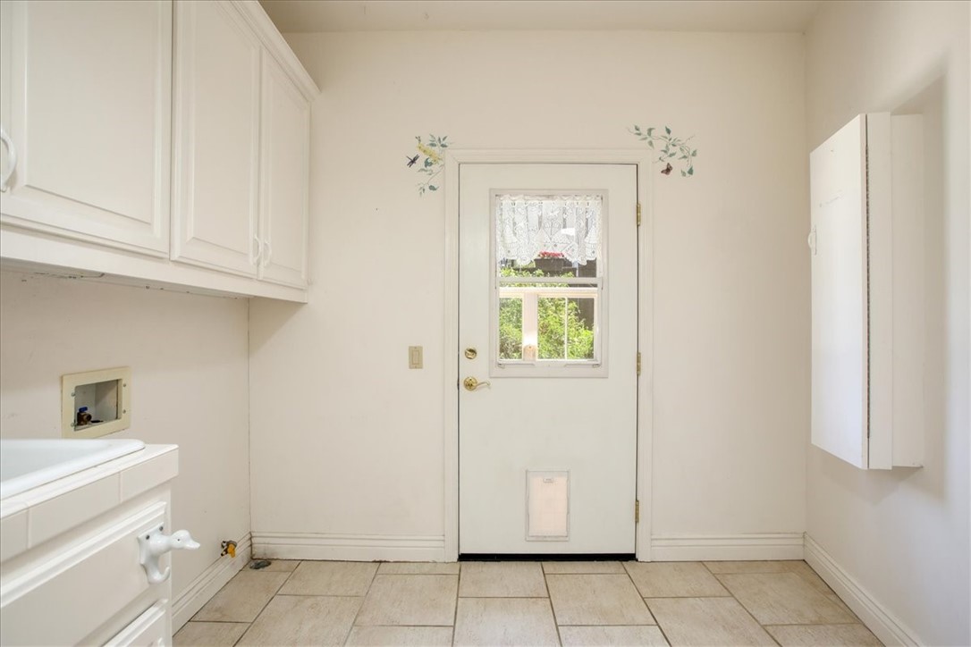 455 Chiswick Way, Cambria, CA 93428