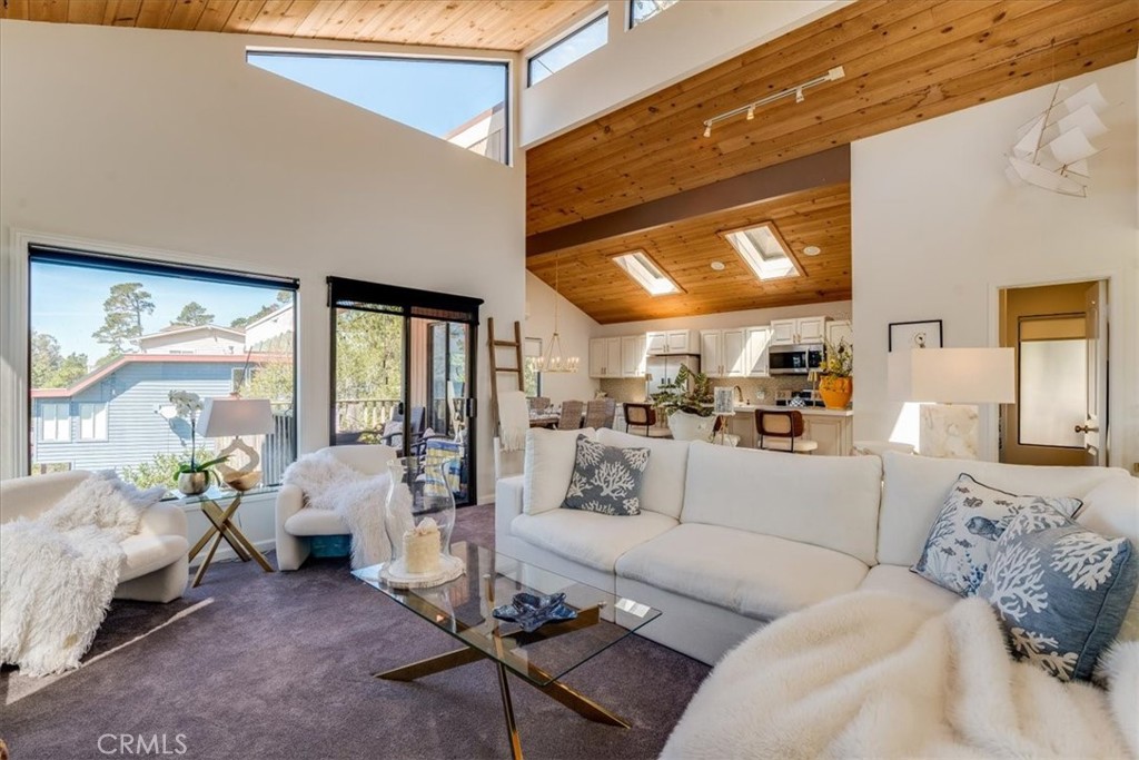 850 Suffolk Street, Cambria, CA 93428