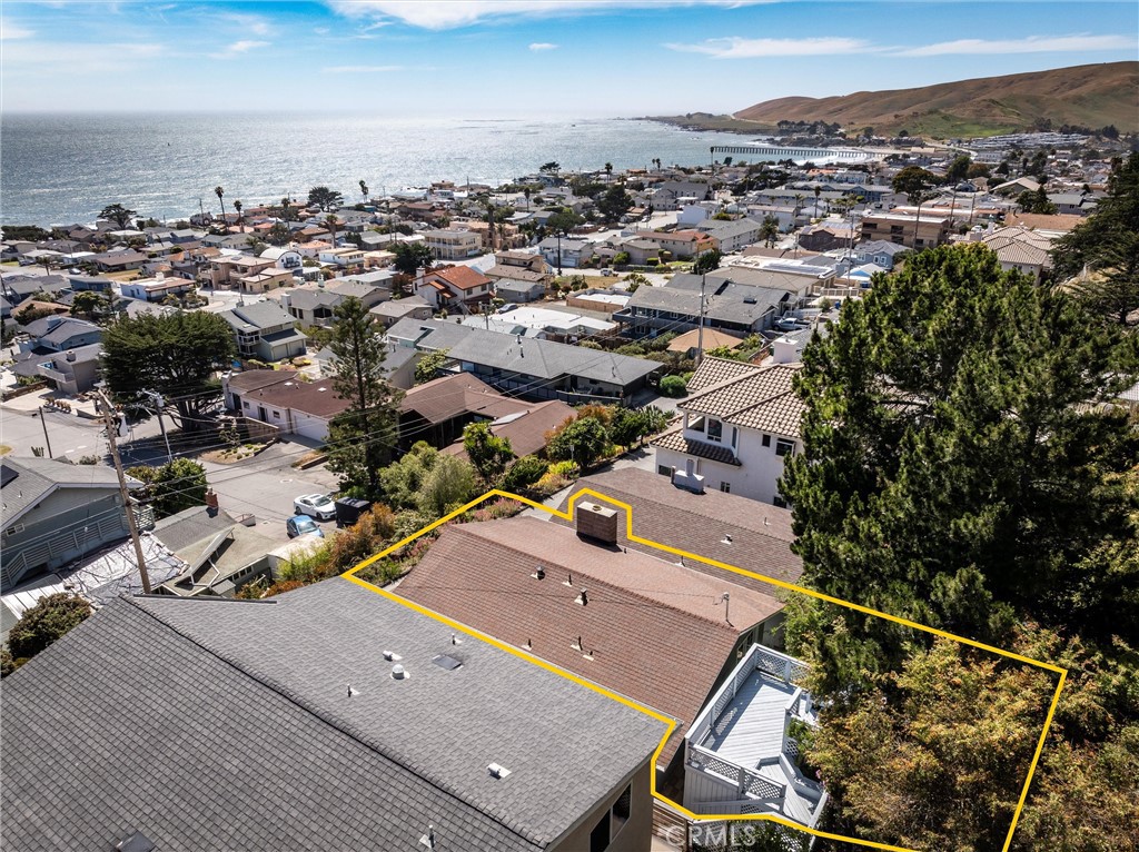 833 Park Ave, Cayucos, CA 93430