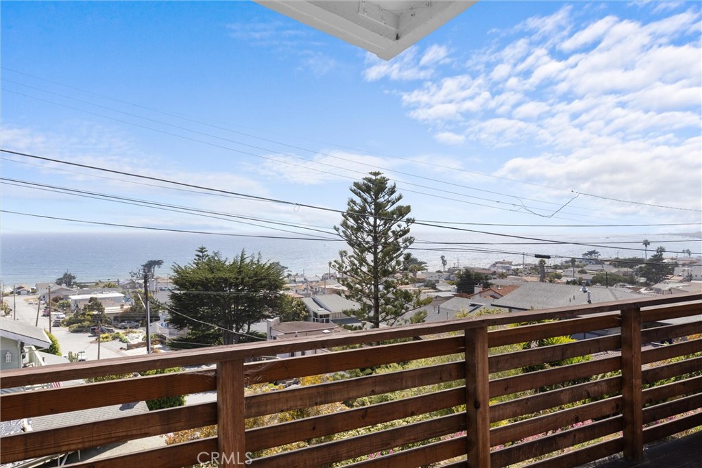833 Park Ave, Cayucos, CA 93430