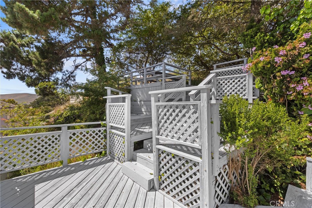 833 Park Ave, Cayucos, CA 93430