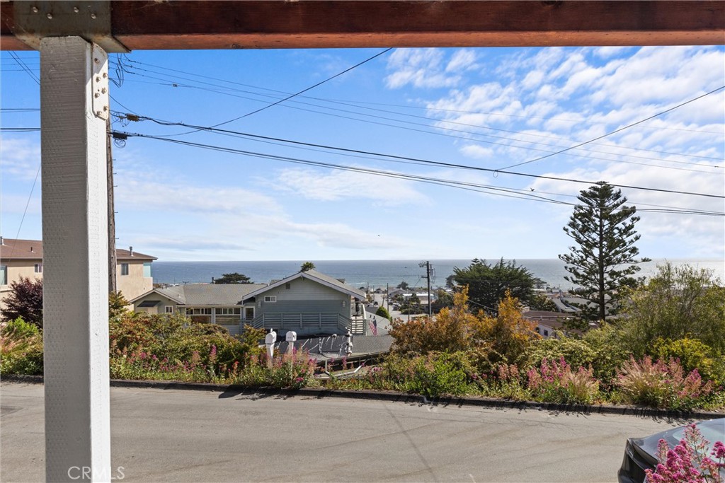 833 Park Ave, Cayucos, CA 93430
