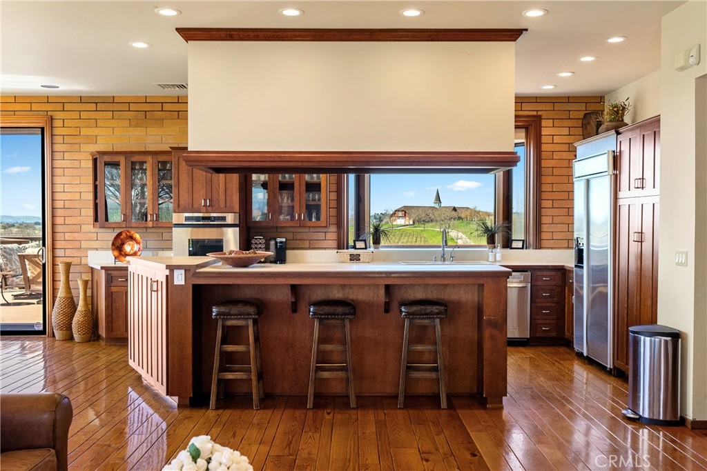 5010 Gate 4 Rd., Paso Robles, CA 93446