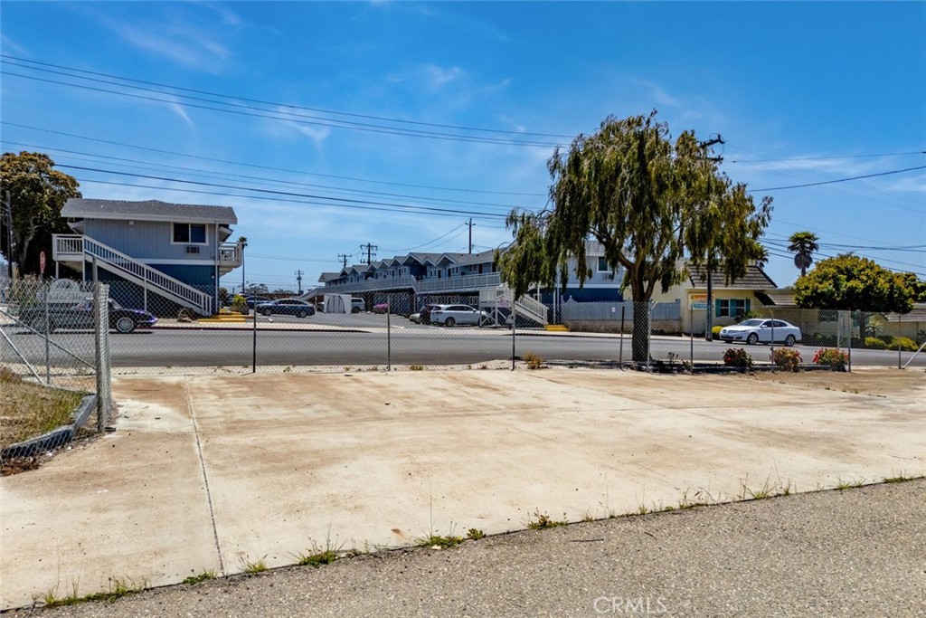 1111 Main Street, Morro Bay, CA 93442-2005