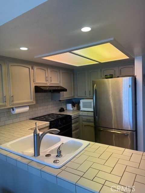 557 Lucerne St., Cayucos, CA 93430