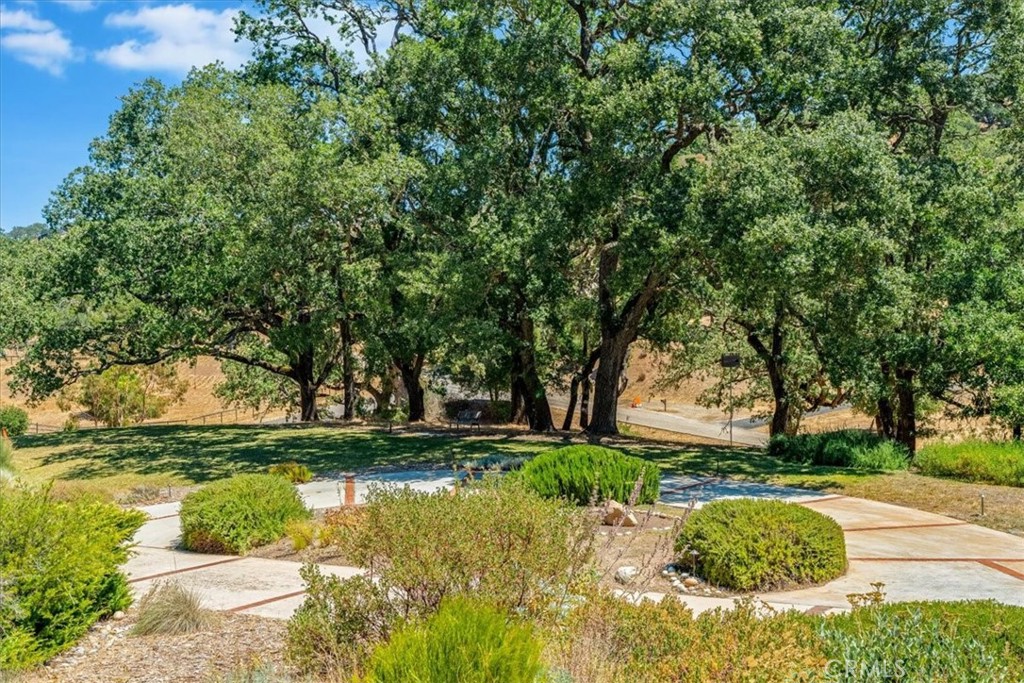 11555 Cenegal Rd, Atascadero, CA 93422