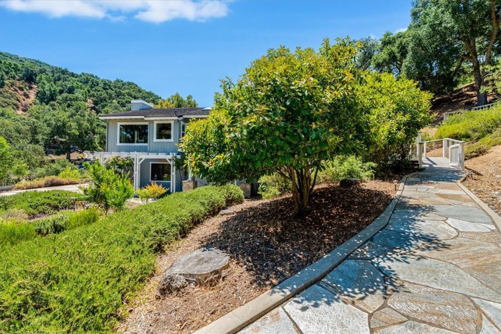 11555 Cenegal Rd, Atascadero, CA 93422