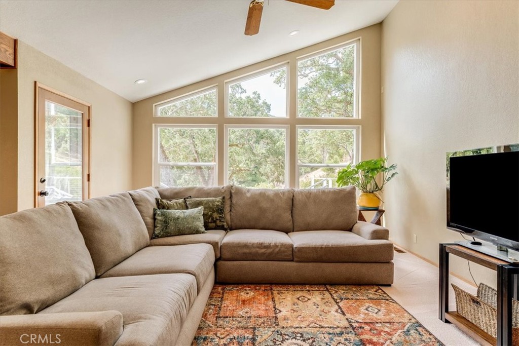 11555 Cenegal Rd, Atascadero, CA 93422