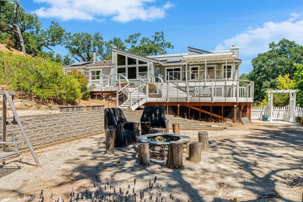 11555 Cenegal Rd, Atascadero, CA 93422