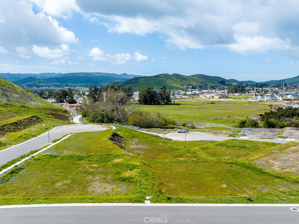 1430 Hansen Ln, San Luis Obispo, CA 93401