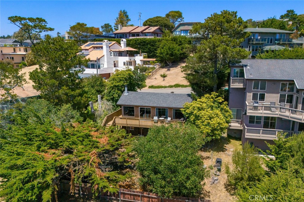 1799 Saint Thomas Ave, Cambria, CA 93428