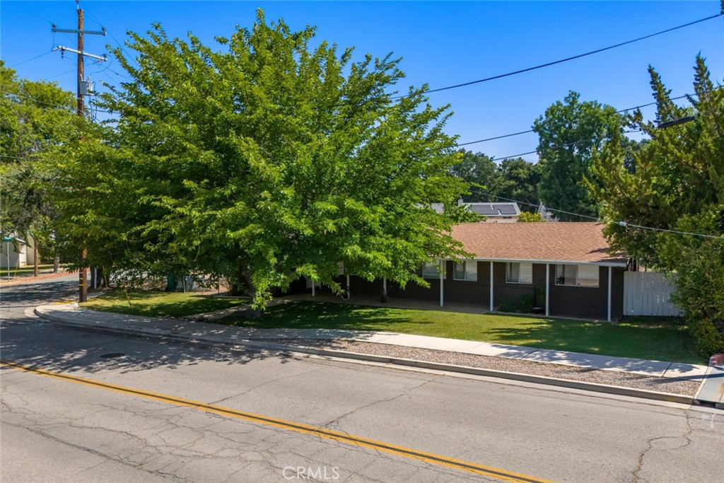 6855 Atascadero Avenue, Atascadero, CA 93422