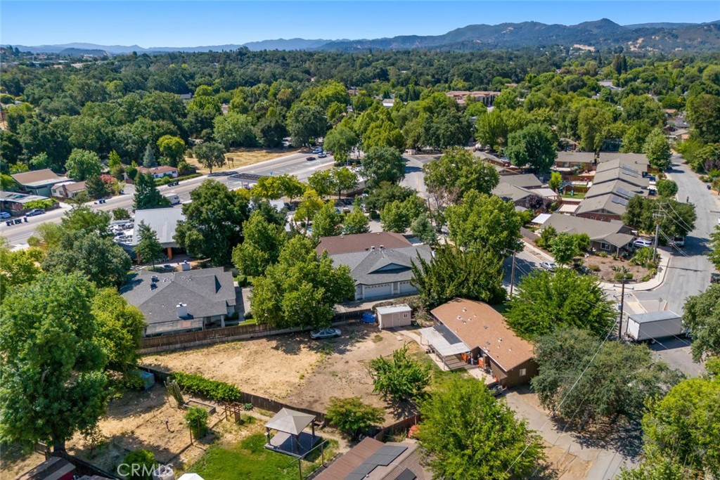 6855 Atascadero Avenue, Atascadero, CA 93422