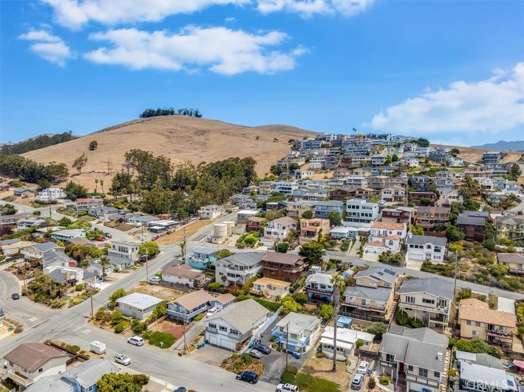 2675 Juniper Ave, Morro Bay, CA 93442