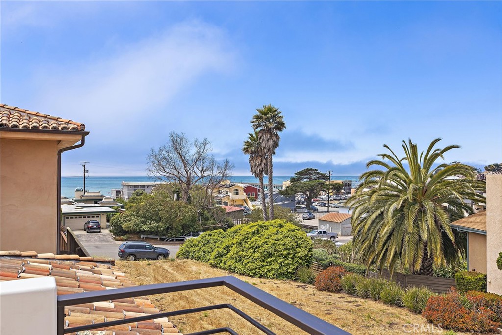 36 Ash Ave, Cayucos, CA 93430