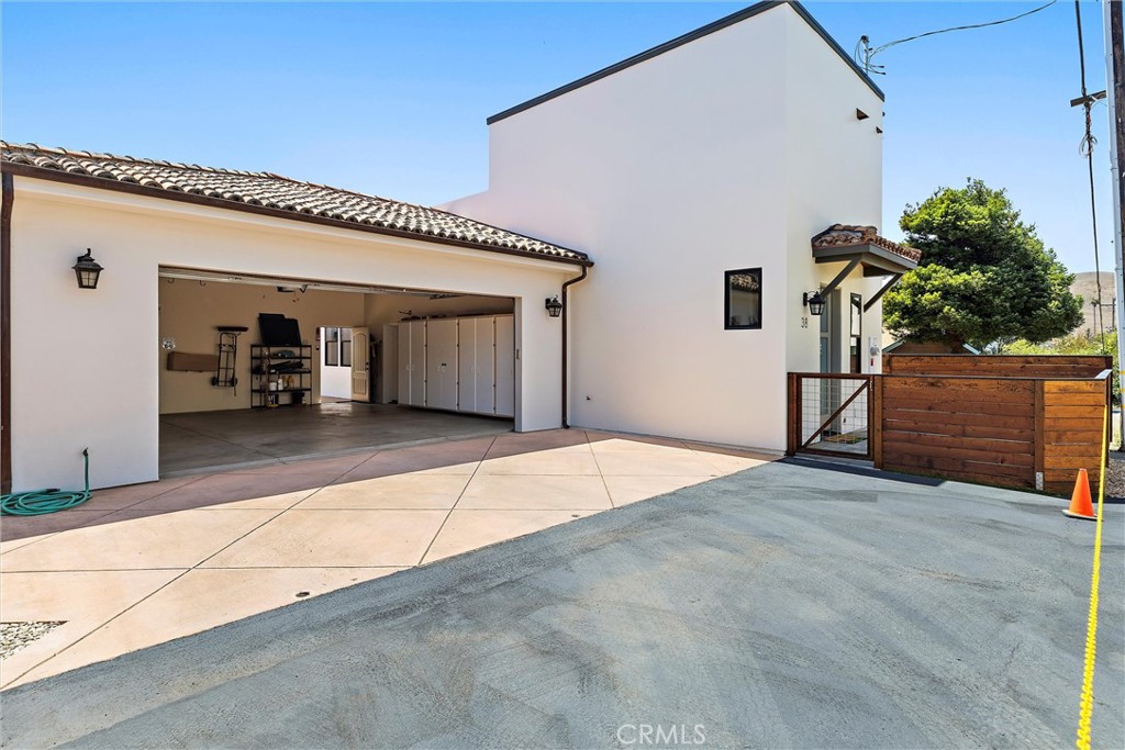 36 Ash Ave, Cayucos, CA 93430