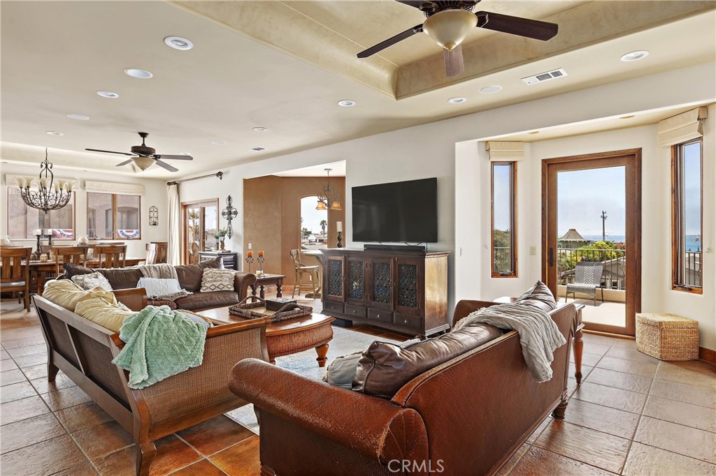 36 Ash Ave, Cayucos, CA 93430