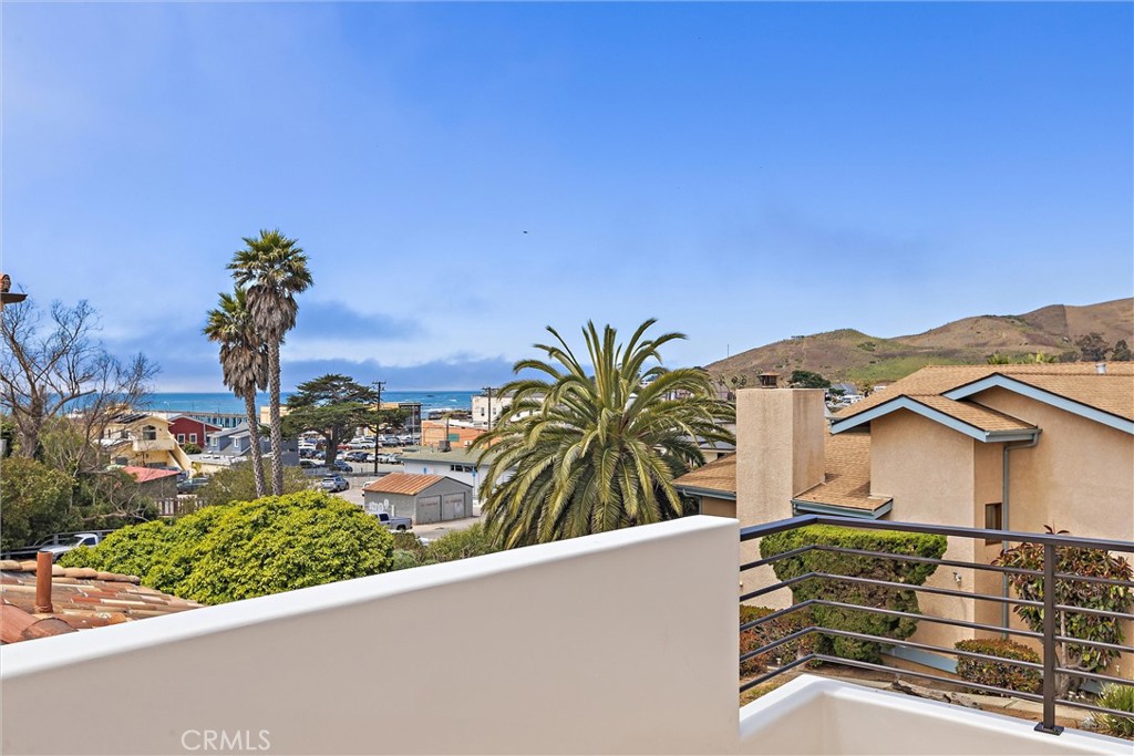 36 Ash Ave, Cayucos, CA 93430