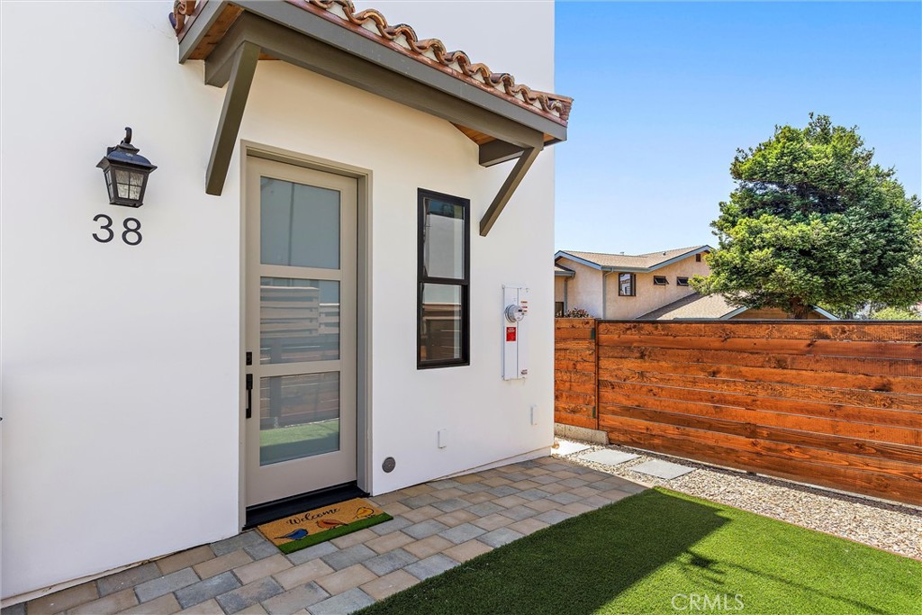 36 Ash Ave, Cayucos, CA 93430