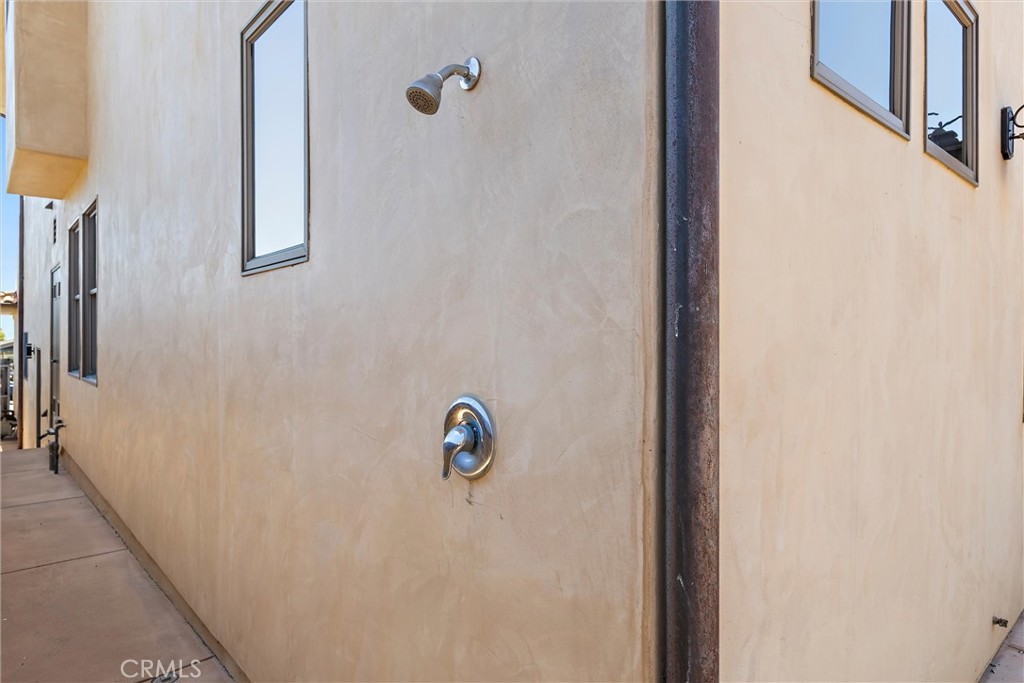 36 Ash Ave, Cayucos, CA 93430