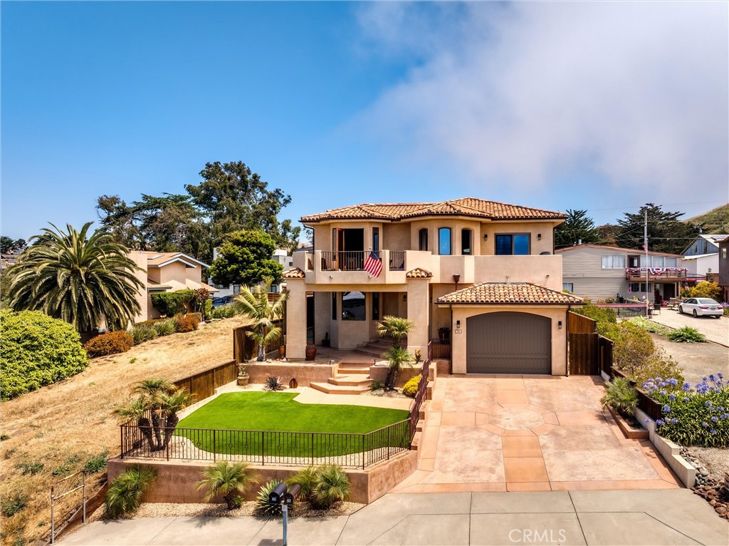 36 Ash Ave, Cayucos, CA 93430