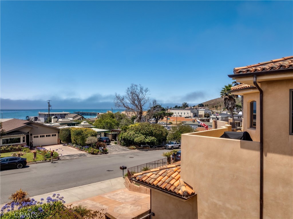 36 Ash Ave, Cayucos, CA 93430