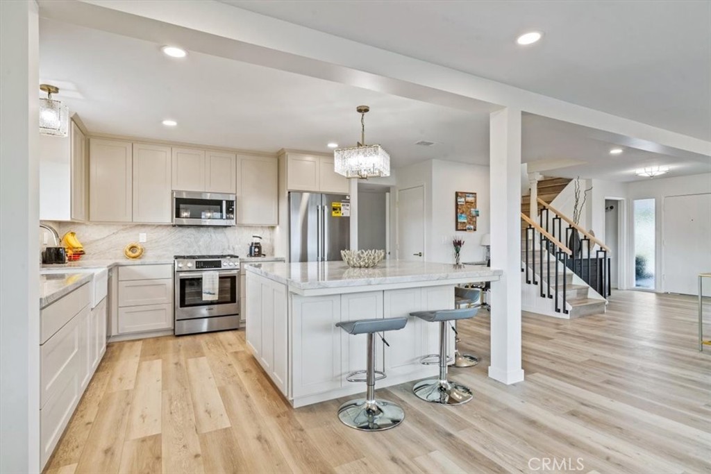 31 N 3rd St, Cayucos, CA 93430