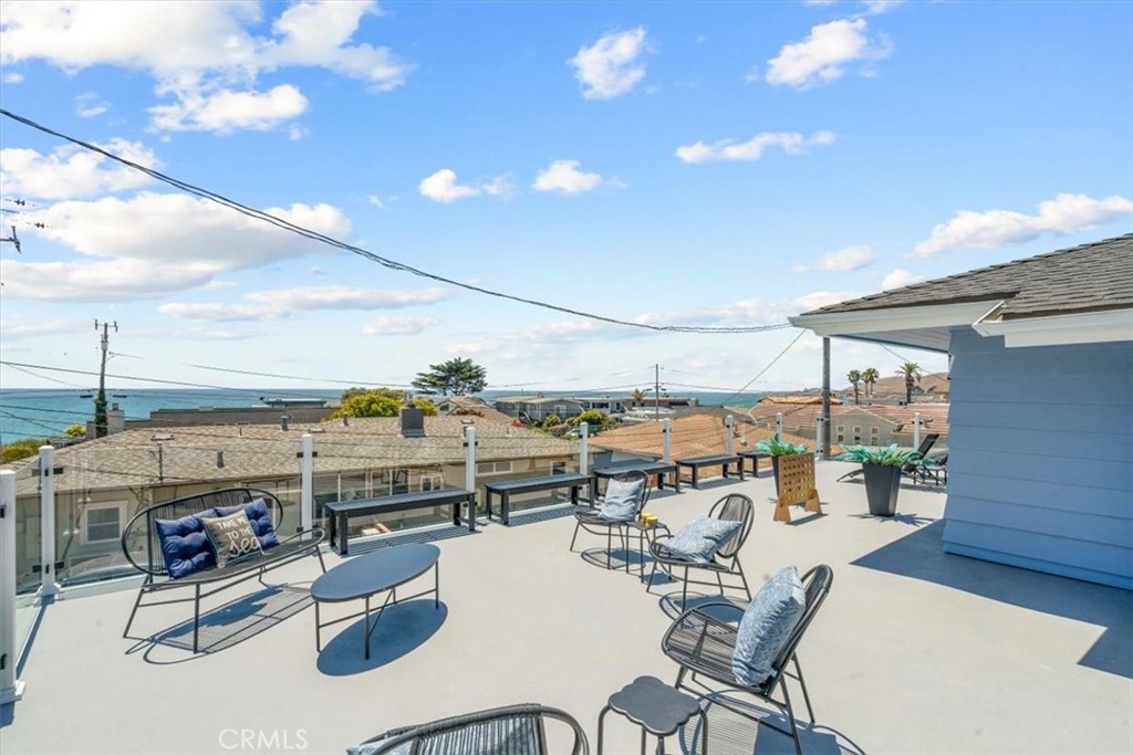 31 N 3rd St, Cayucos, CA 93430