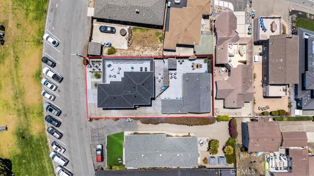 31 N 3rd St, Cayucos, CA 93430