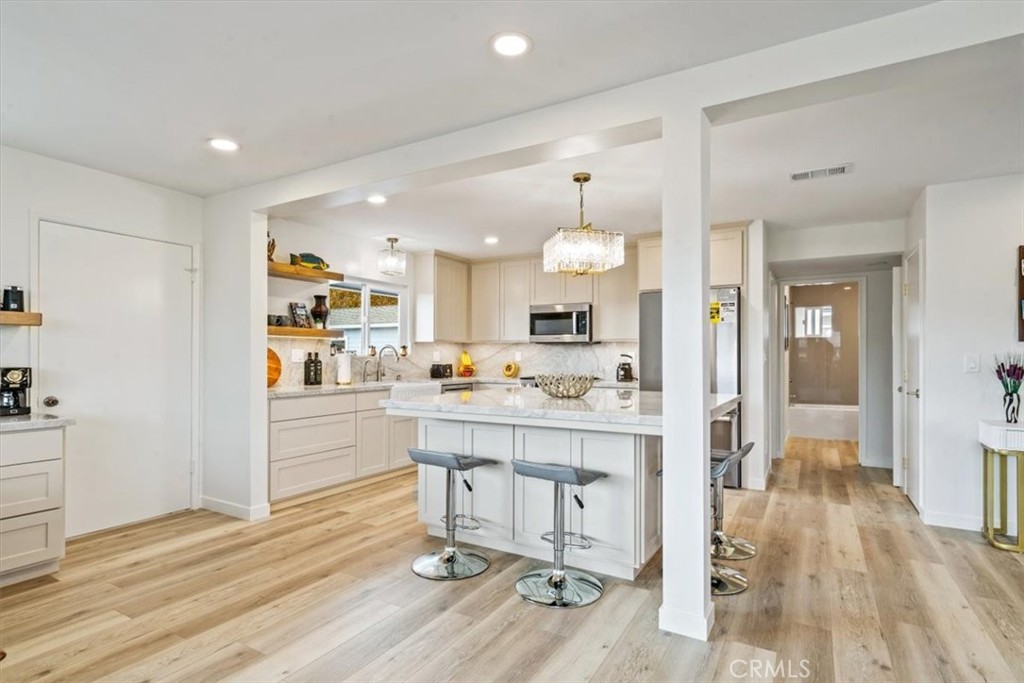 31 N 3rd St, Cayucos, CA 93430